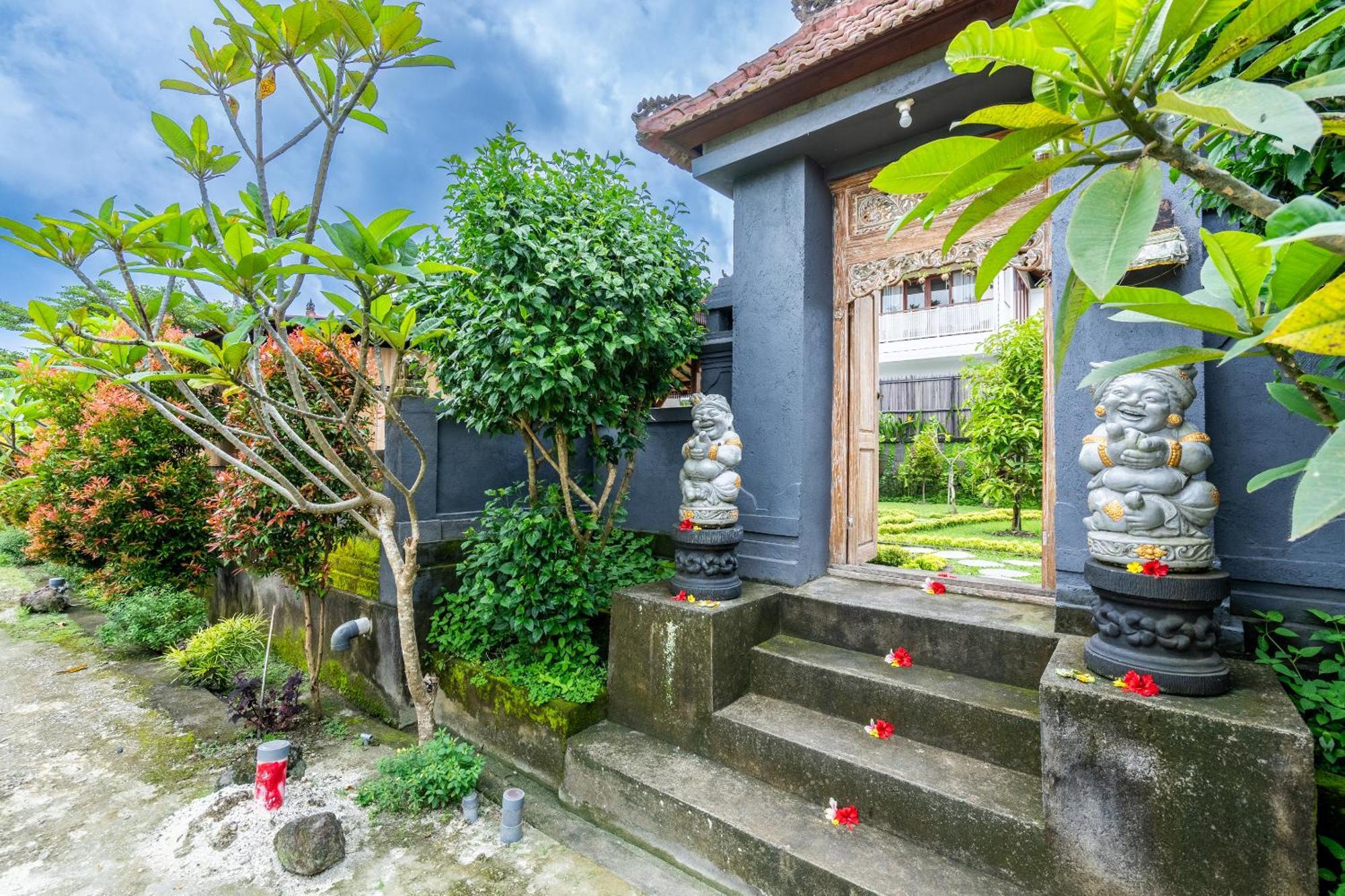 Lumbung Sari Villa Ubud Extérieur photo